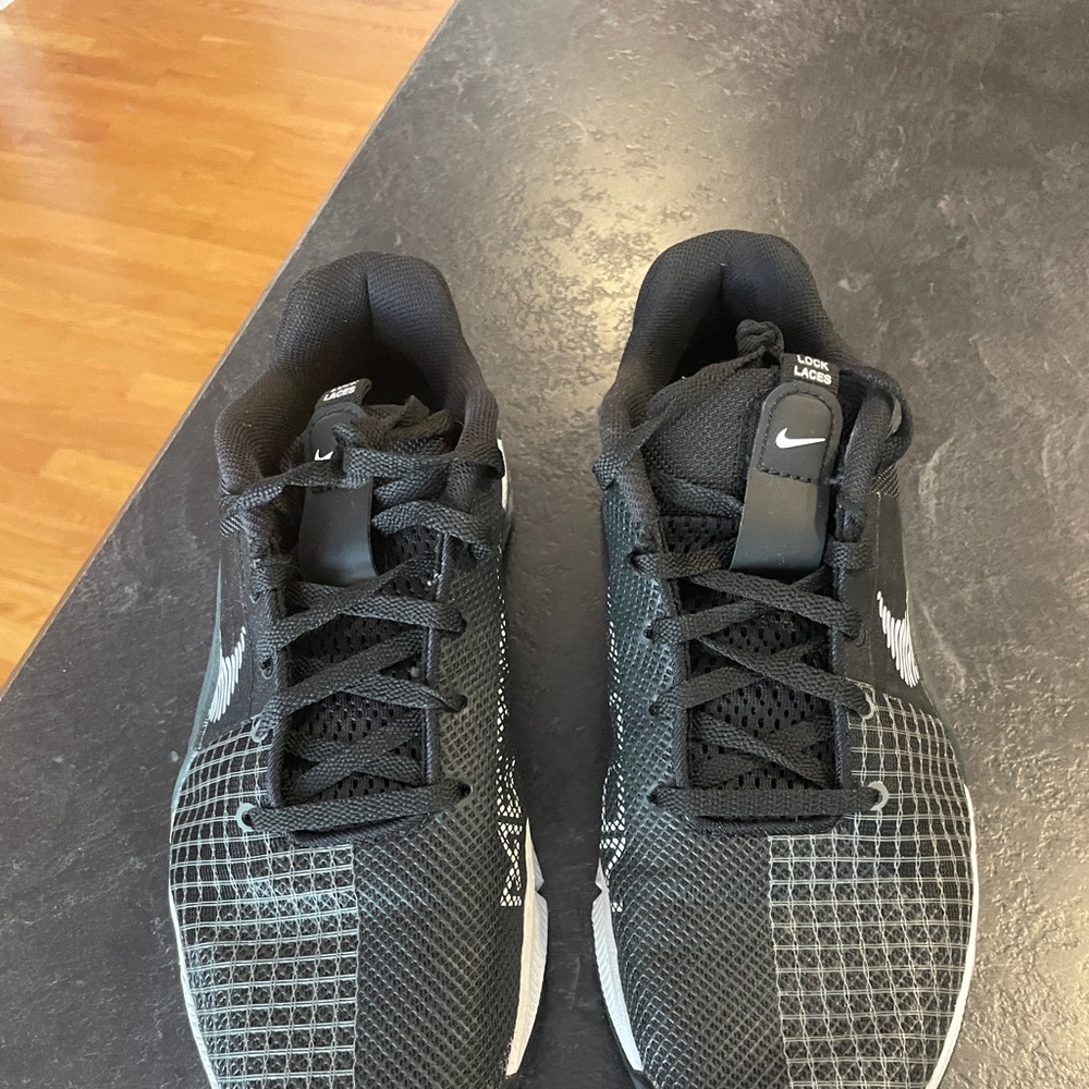 Nike Black and White Athletic Shoes